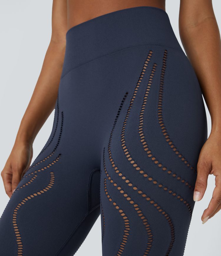 Fließende 7/8-Yoga-Leggings mit hohem Bund, nahtlosem Flow und Cut-Outs
