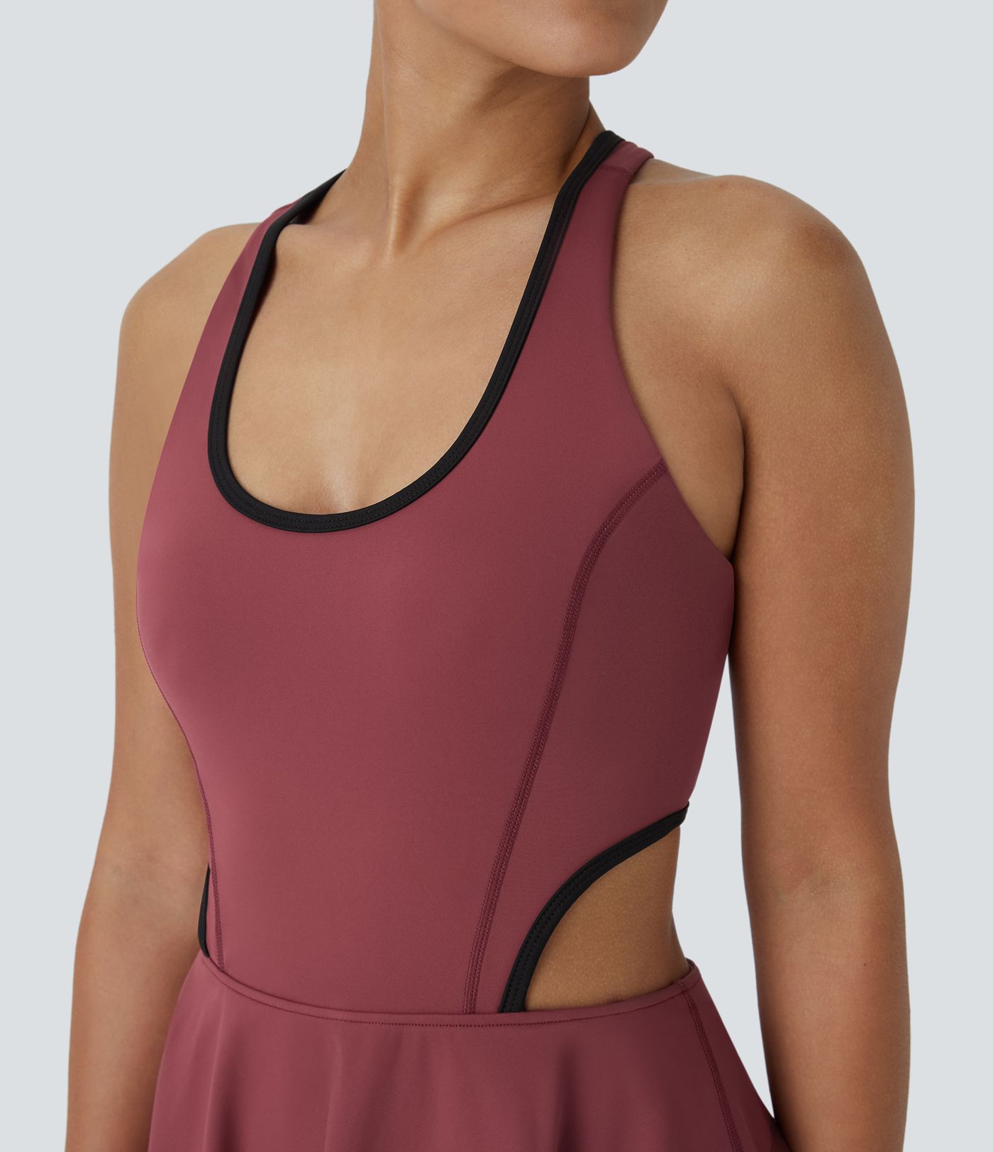 Softlyzero™ Airy Robe Tennis Mini Sport sans Dos avec Croisillons Découpés et Poches au Toucher Frais