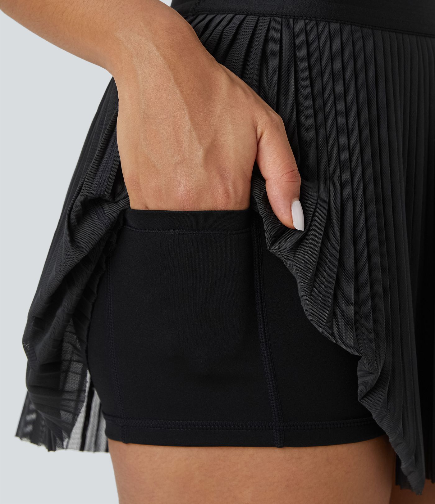 High Waisted 2-in-1 Side Pocket Contrast Mesh Pleated Mini Tennis Skirt