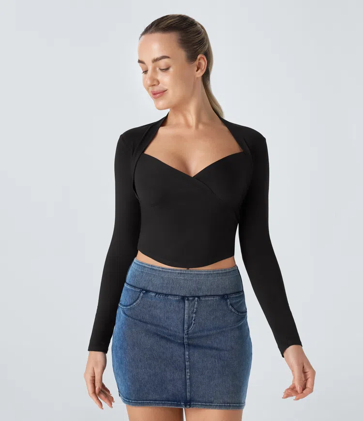 Queen Anne Neck Cut Out Curved Hem Slim Casual Top