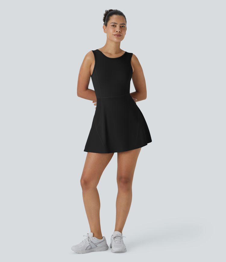 Robe de golf active 2-en-1 mini flare avec poches