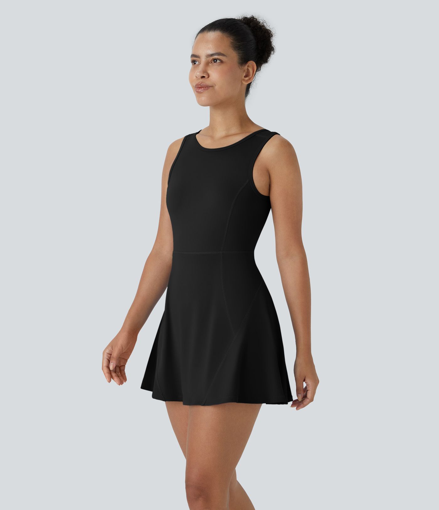 Robe de golf active 2-en-1 mini flare avec poches