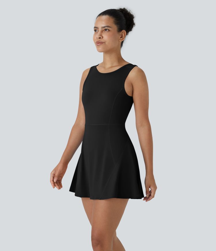 Robe de golf active 2-en-1 mini flare avec poches