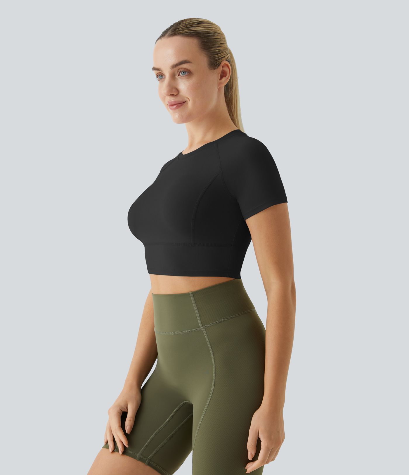 Top corto de yoga y deportes de manga corta
