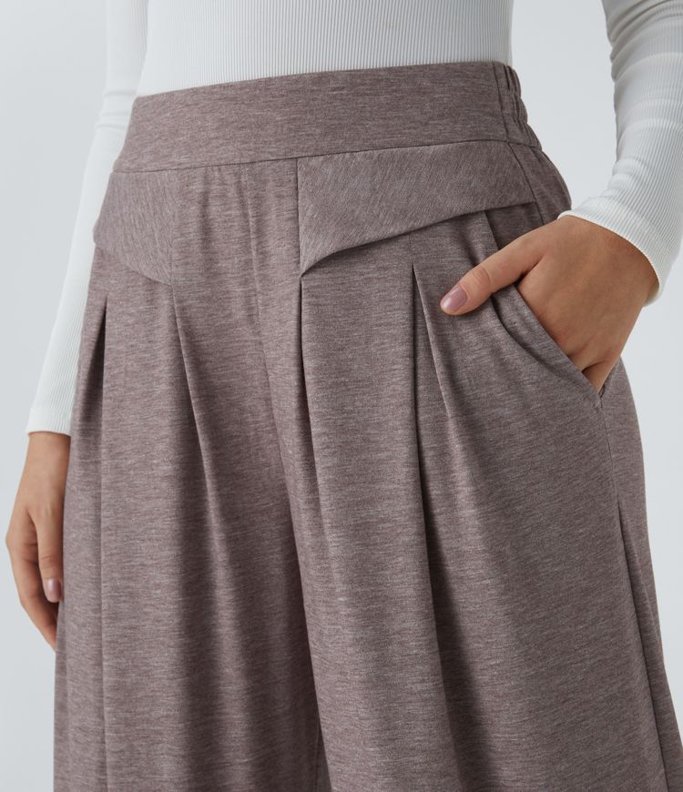 Pantalón tiro alto pierna ancha bolsillo lateral efecto jaspeado