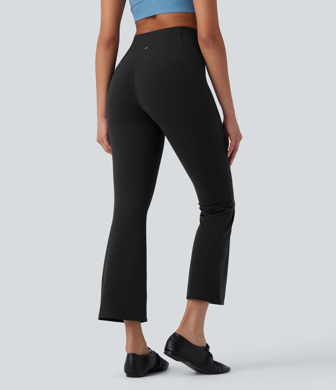 Halara UltraSculpt™ High Waisted Tummy Control Shaping Yoga Bootcut 7/8 Leggings with Pockets