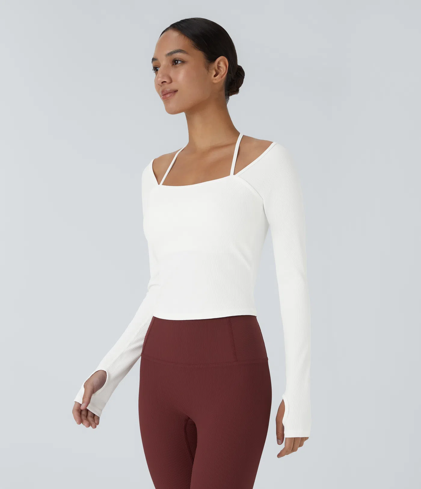 Camiseta deportiva yoga agujero para pulgar tirante halter espalda acanalada