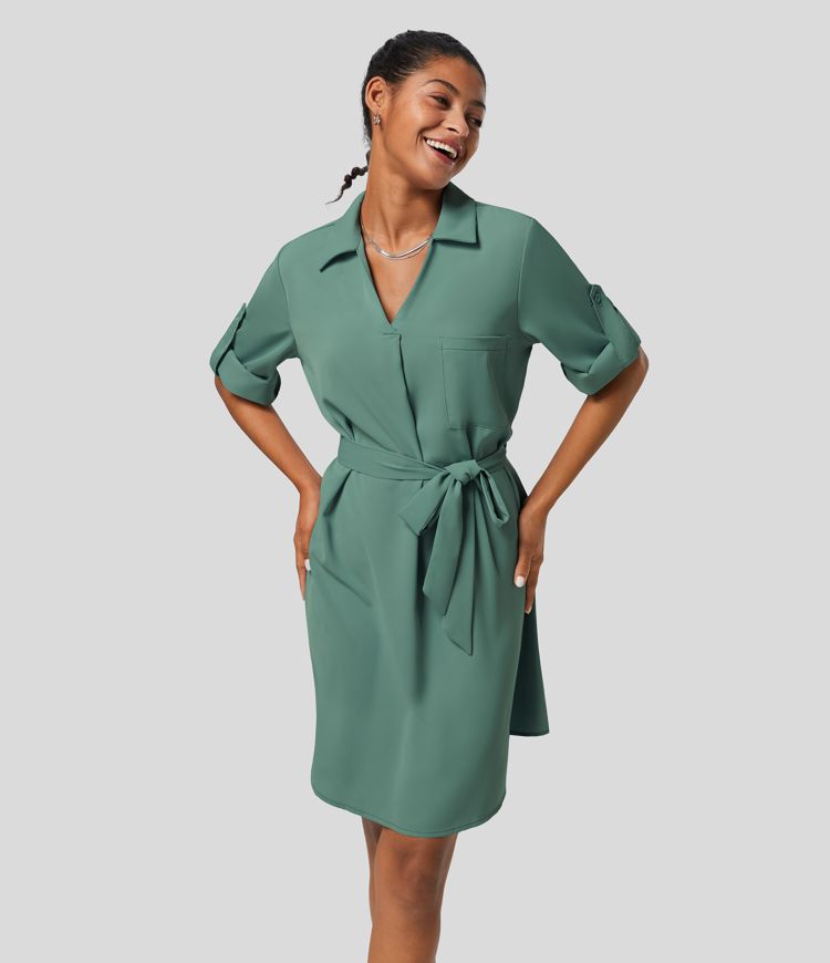 Lockeres Arbeitshemdkleid mit Kragen, hochgekrempelten Ärmeln und Gürtel Lockeres Arbeitshemdkleid mit Kragen, hochgekrempelten Ärmeln und Gürtel