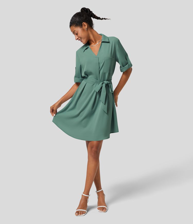 Lockeres Arbeitshemdkleid mit Kragen, hochgekrempelten Ärmeln und Gürtel Lockeres Arbeitshemdkleid mit Kragen, hochgekrempelten Ärmeln und Gürtel