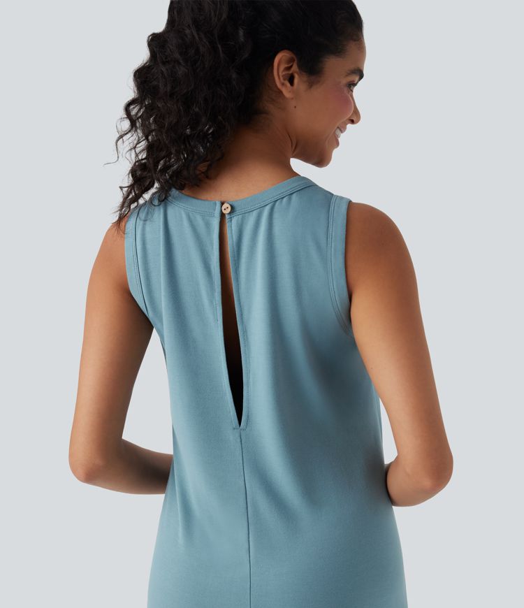 Round Neck Sleeveless Casual Jumpsuit with Pockets