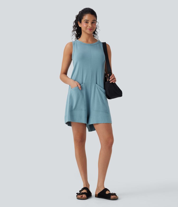 Round Neck Sleeveless Casual Jumpsuit with Pockets