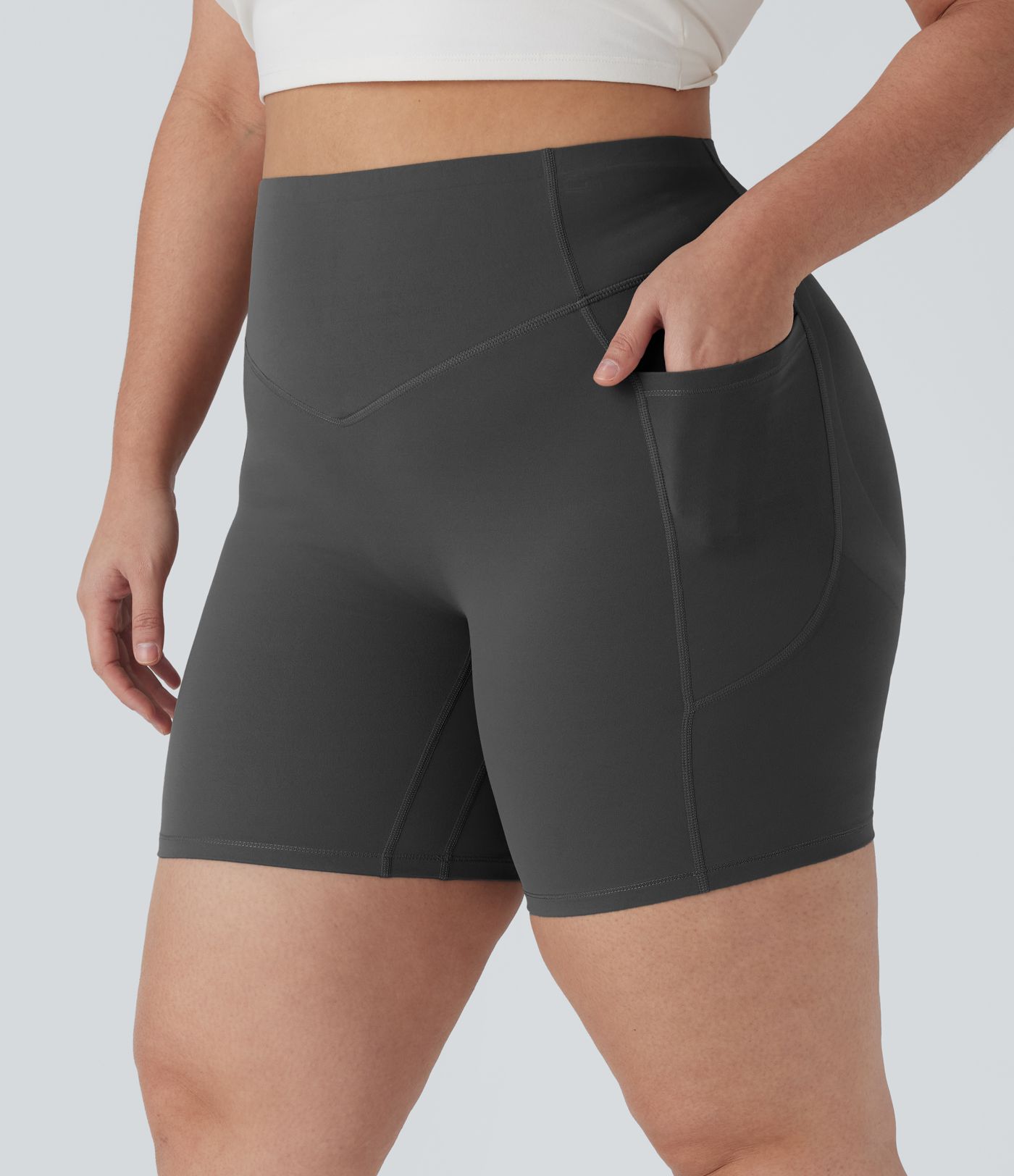 Plus Size Halara UltraSculpt™ High Waisted Scrunch Butt Lifting Tummy Control Shaping Training Biker Shorts 7'' with Pockets
