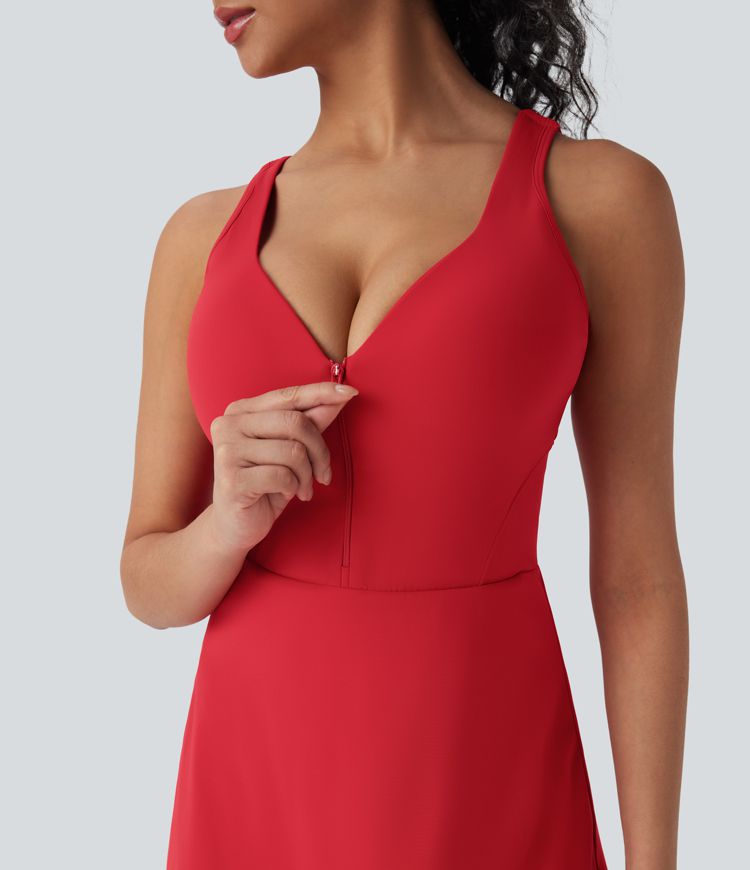 Vestido deportivo SoftlyZero™ Plush afelpado 2 en 1 con push-up, copas moldeadas, cierre con cremallera, bolsillos de edición Easy Peezy en copas D-F