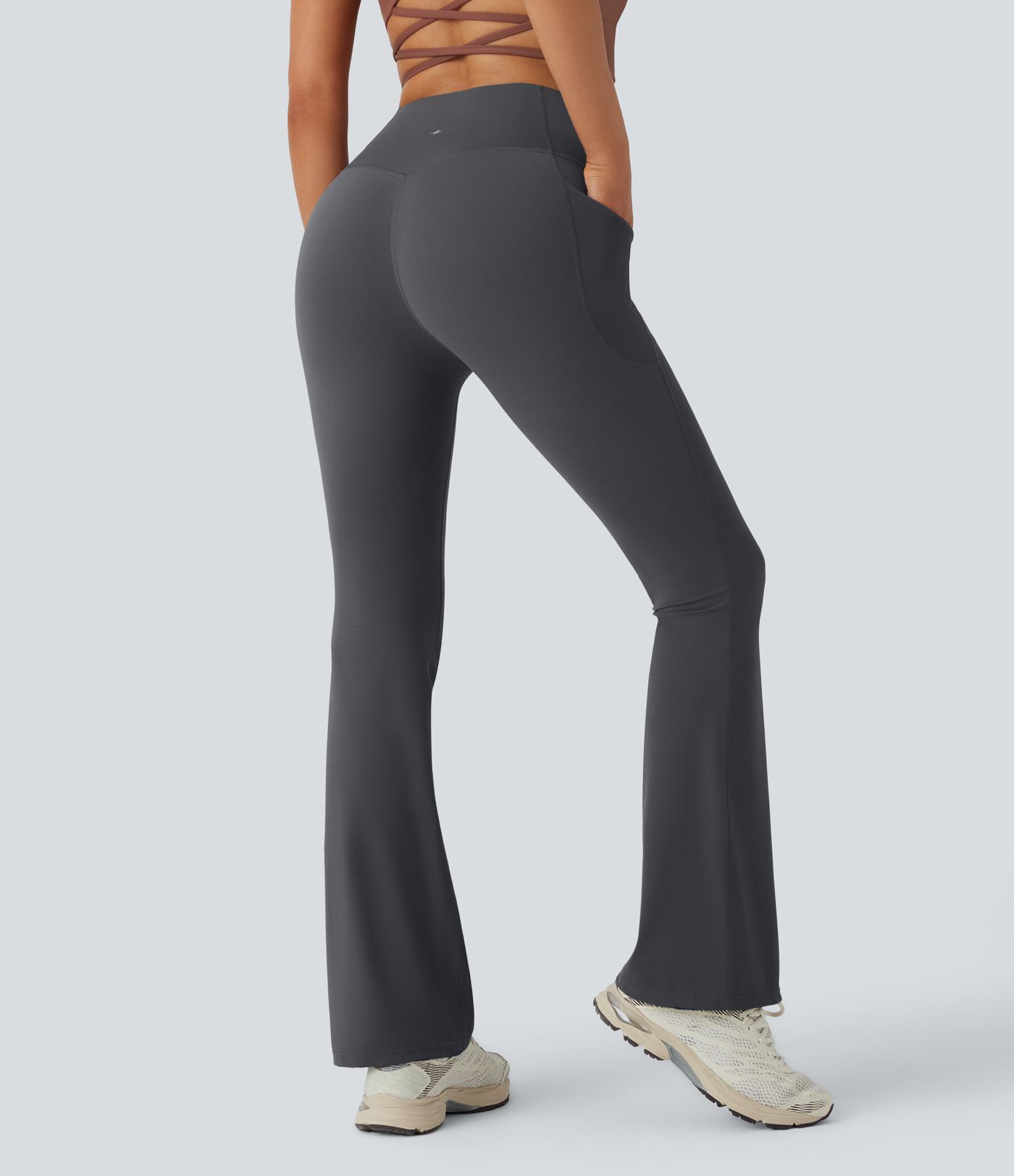 Halara UltraSculpt™ High Waisted Tummy Control Pocket Shaping Yoga Bootcut Leggings