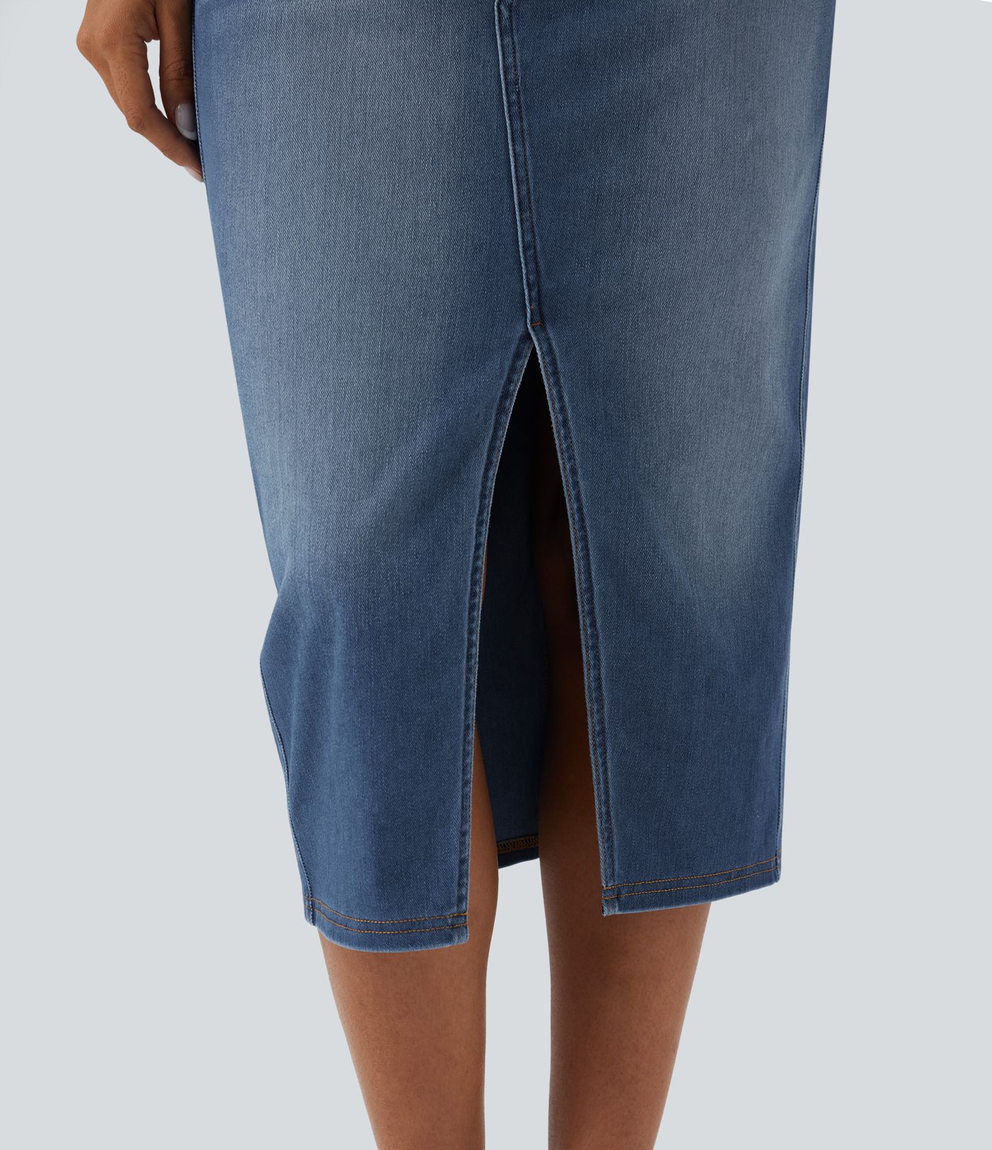 Falda vaquera casual Halara Flex™ ajustada y asimétrica de tiro medio con abertura y bolsillos