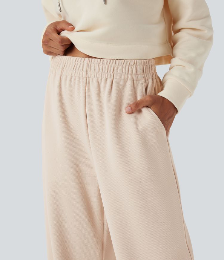 Mid Rise Straight Leg Workout Pants with Pockets