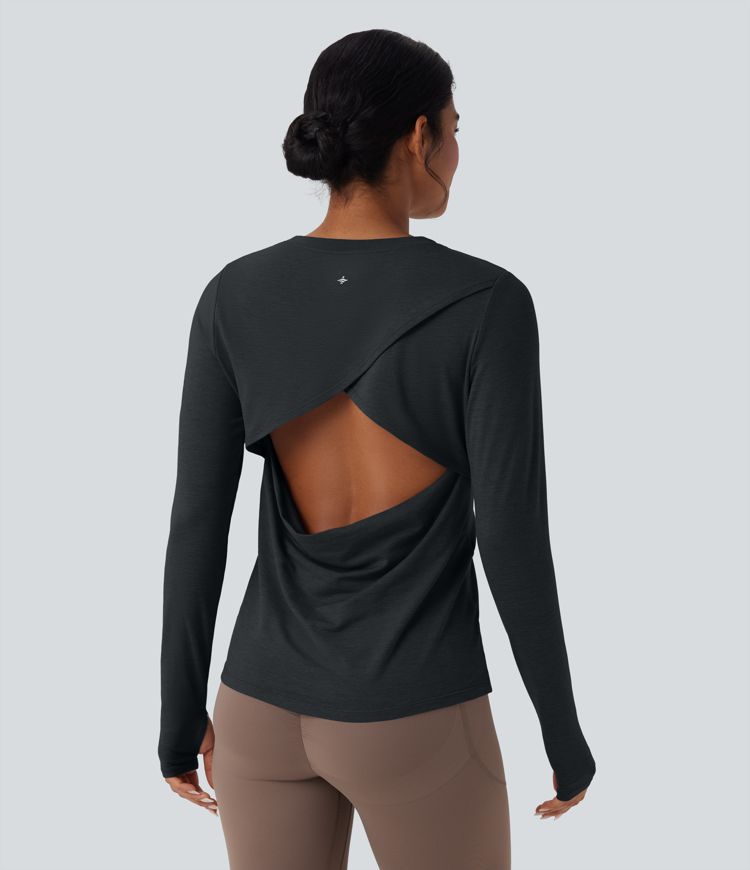 Sportovní top bez zad s dlouhým rukávem a otvorem na palec pro jógu