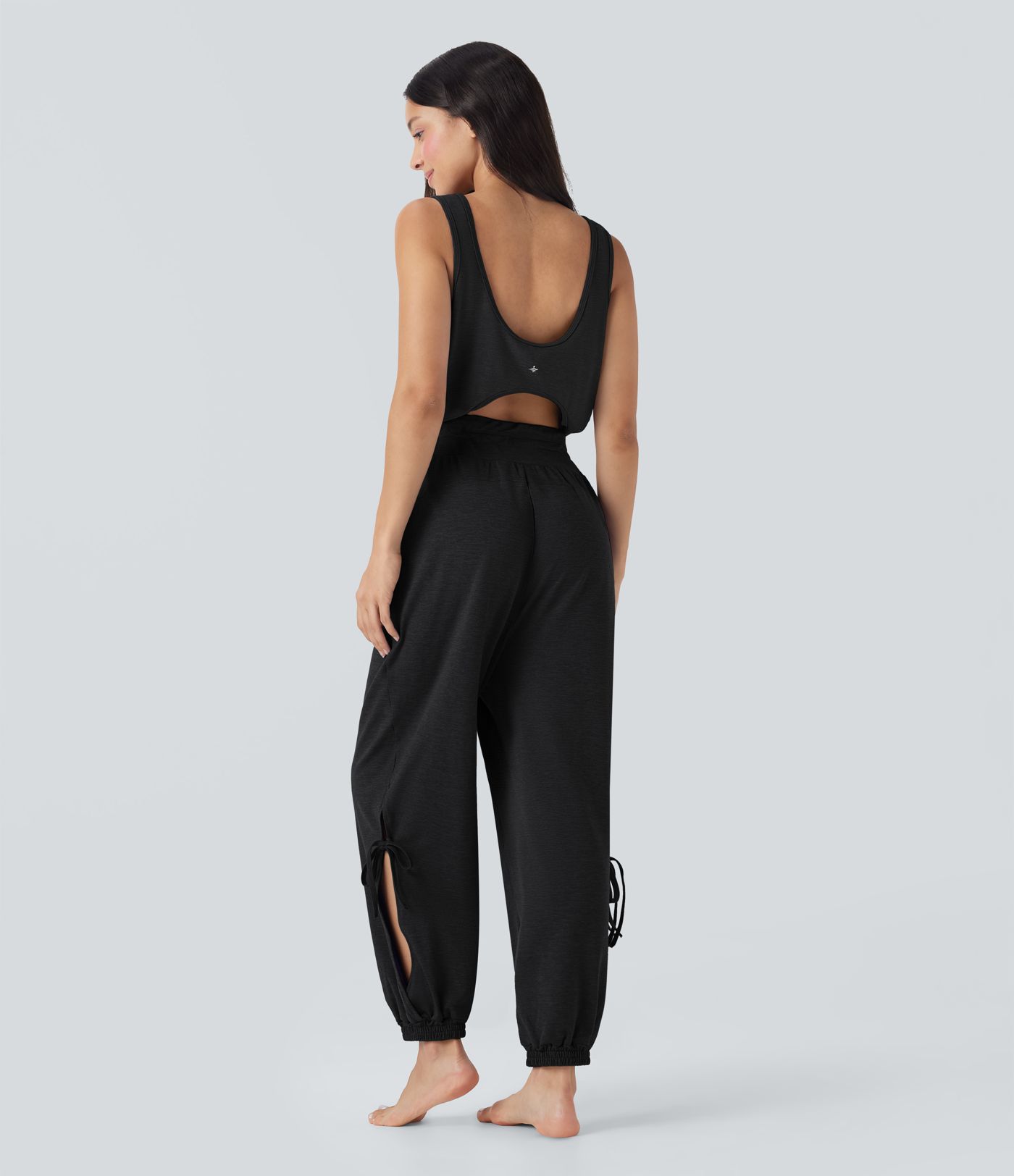 Sleeveless Cut Out Drawstring Yoga Jumpsuit with Pockets
