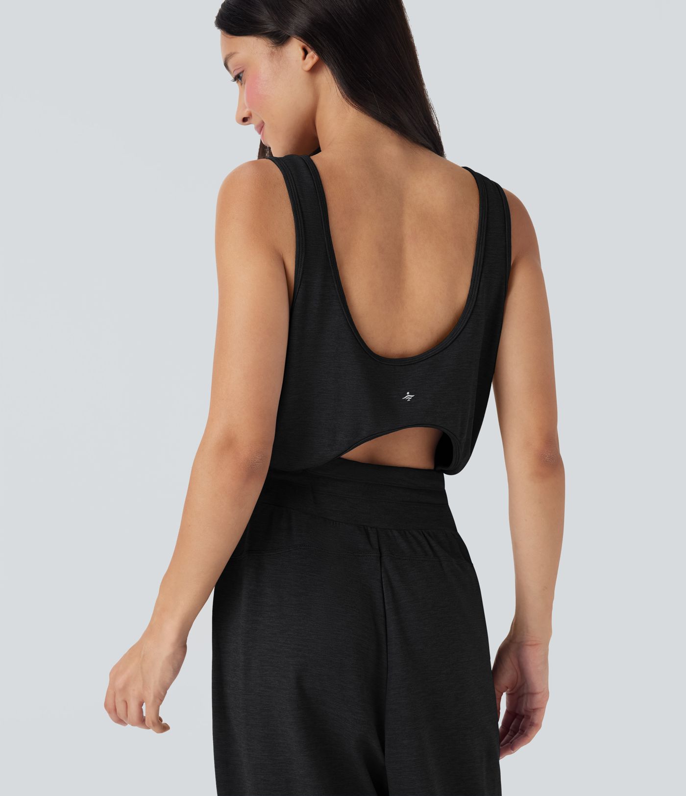 Sleeveless Cut Out Drawstring Yoga Jumpsuit with Pockets