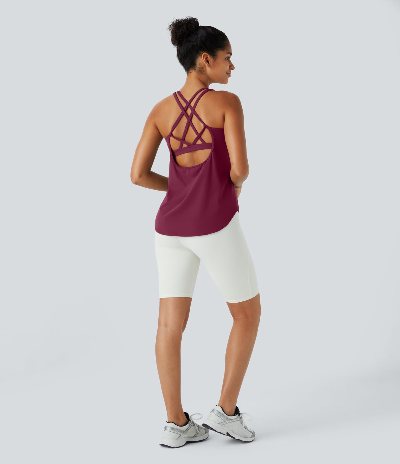 Halara UltraSculpt™ Round Neck Curved Hem Workout Tank Top