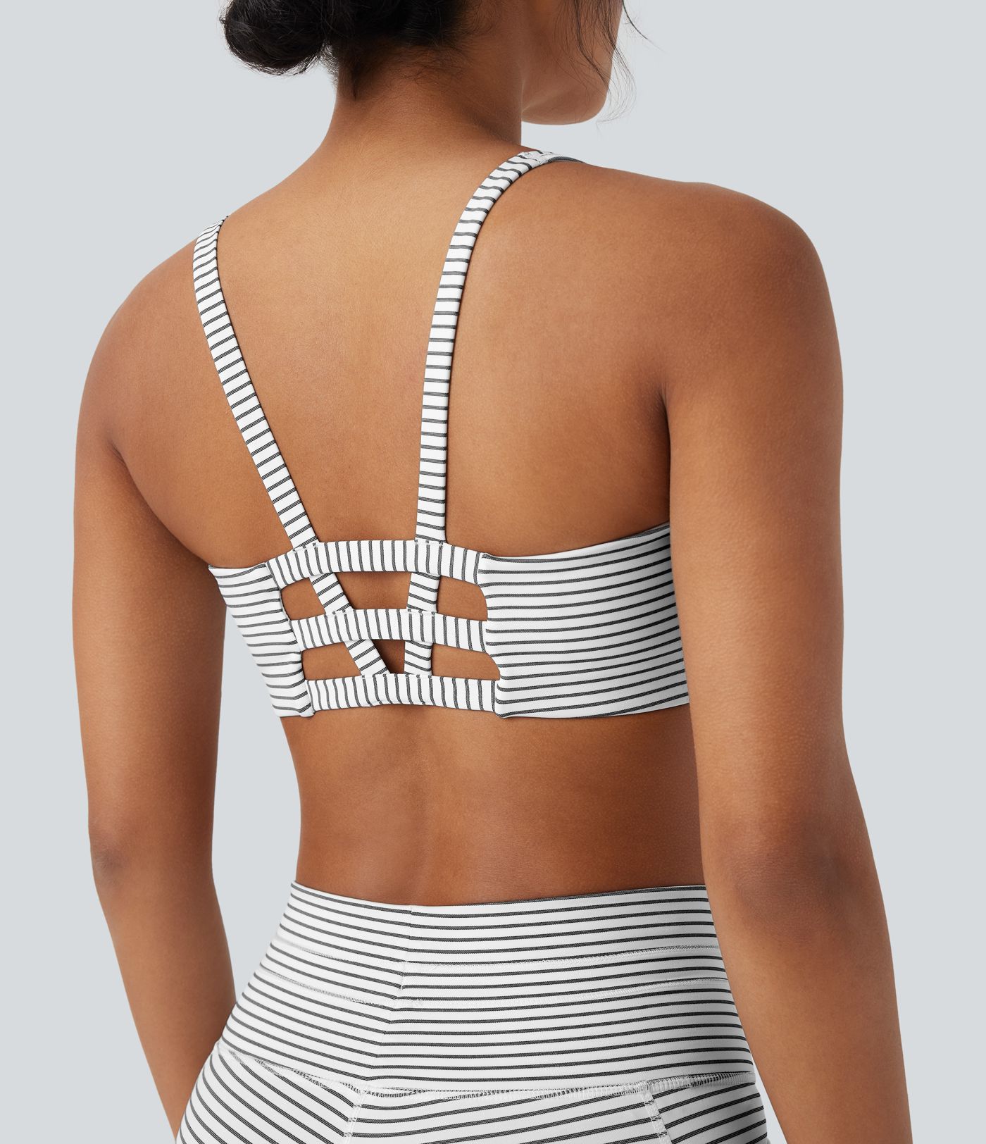 Low Support U Neck Cut Out Stripe Yoga Sports Bra