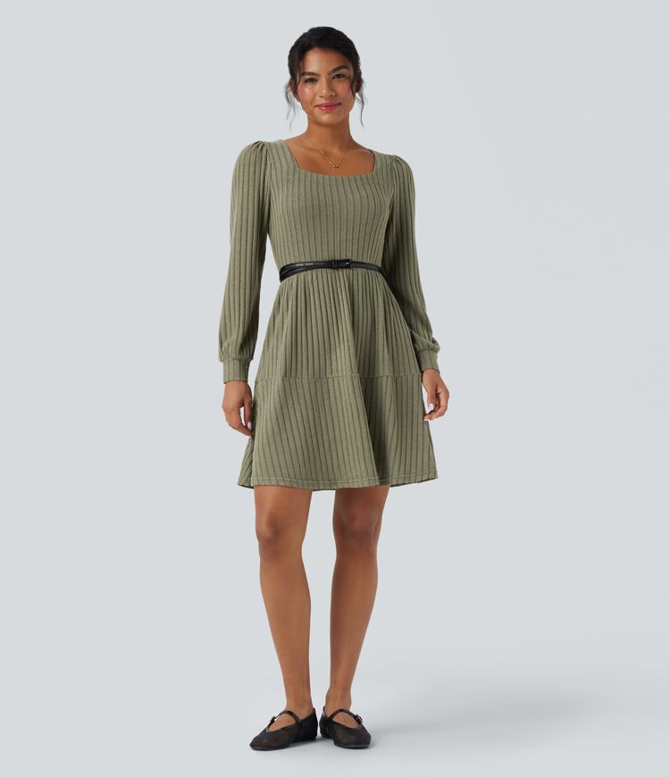 Robe décontractée maille côtelée décolleté carré manches longues bouffantes avec poches