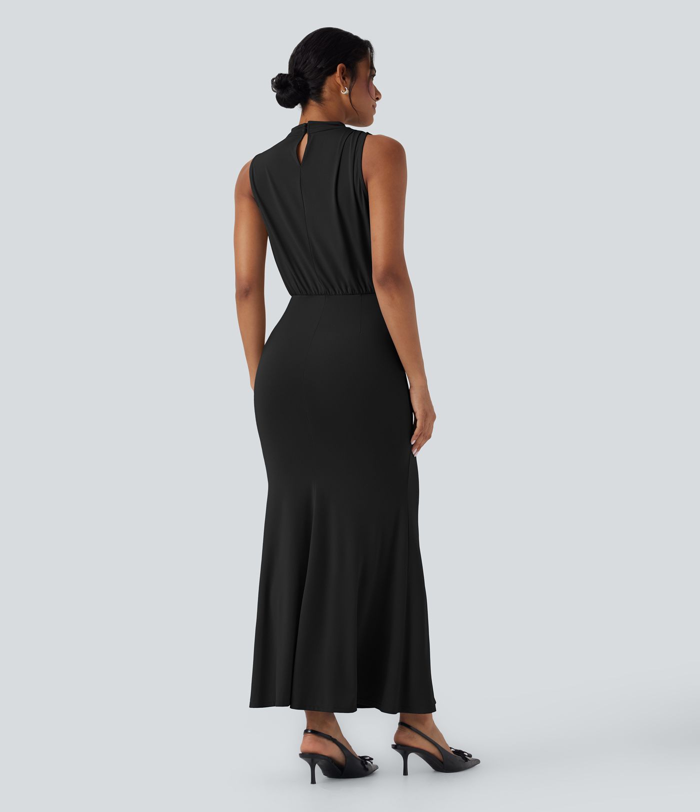 Robe longue sans manches dos découpé à ourlet tulipe