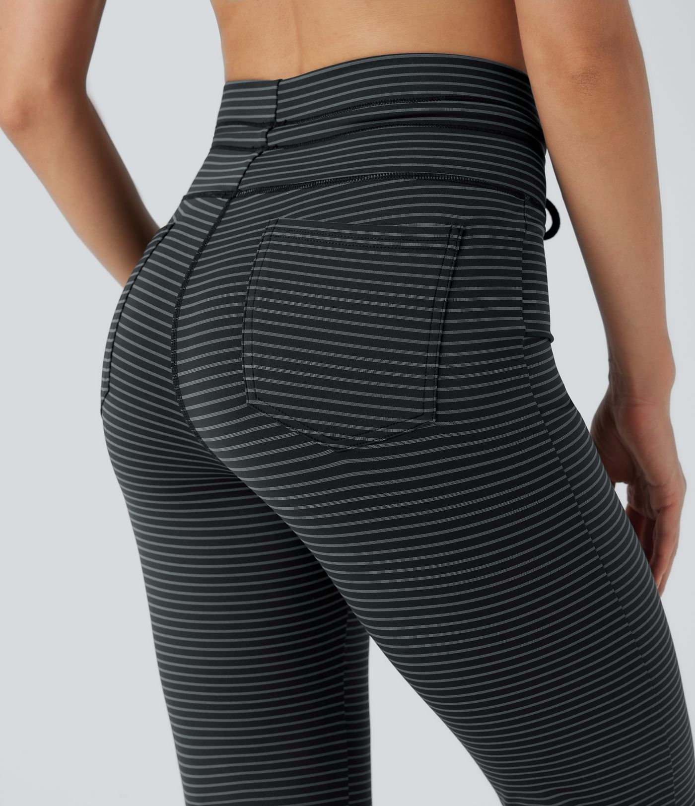 Pantalon de yoga évasé à rayures, taille haute, cordon et poches
