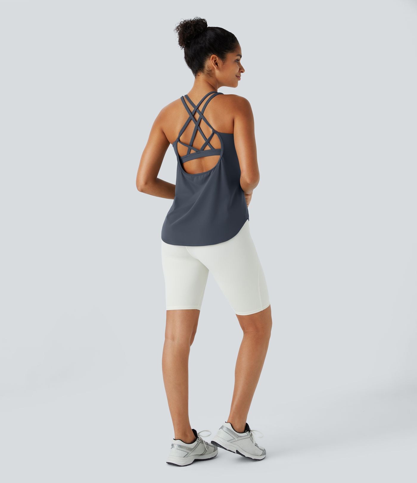 Halara UltraSculpt™ Round Neck Curved Hem Workout Tank Top
