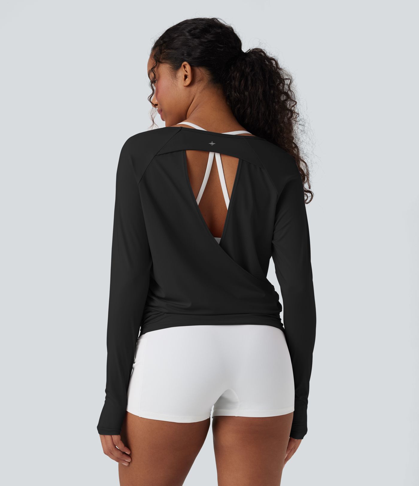 Cut-out Back Thumb Hole Ruched Relaxed Women Yoga Sports Top