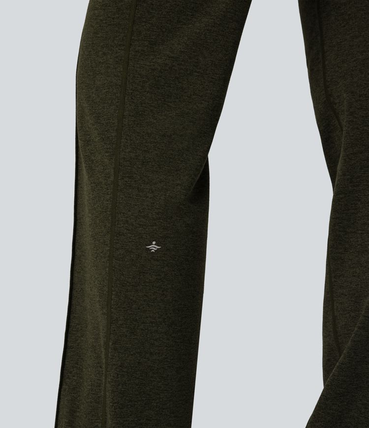 Pantalones de entrenamiento rectos con cordón a la altura media y bolsillos