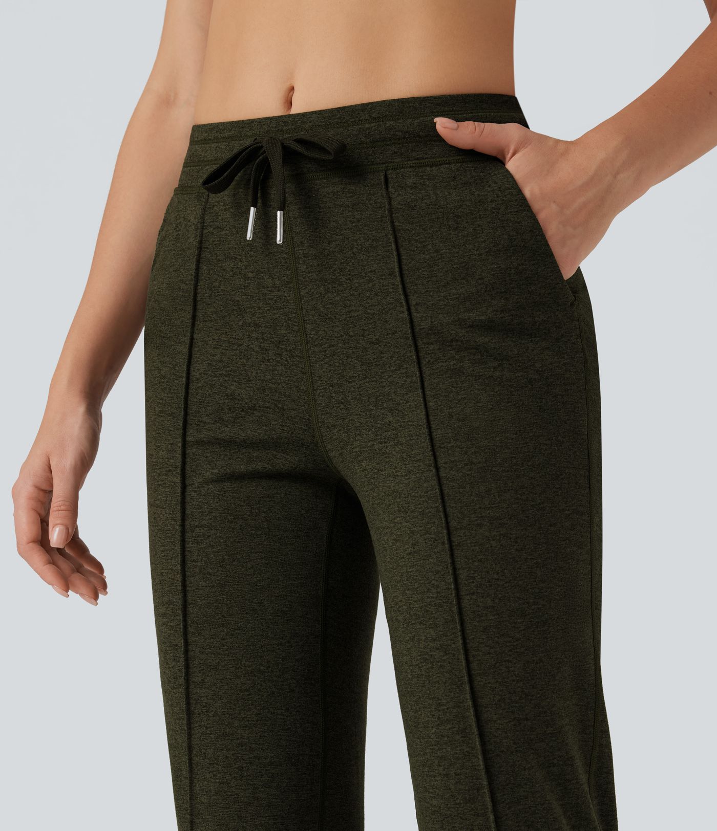 Pantalones de entrenamiento rectos con cordón a la altura media y bolsillos