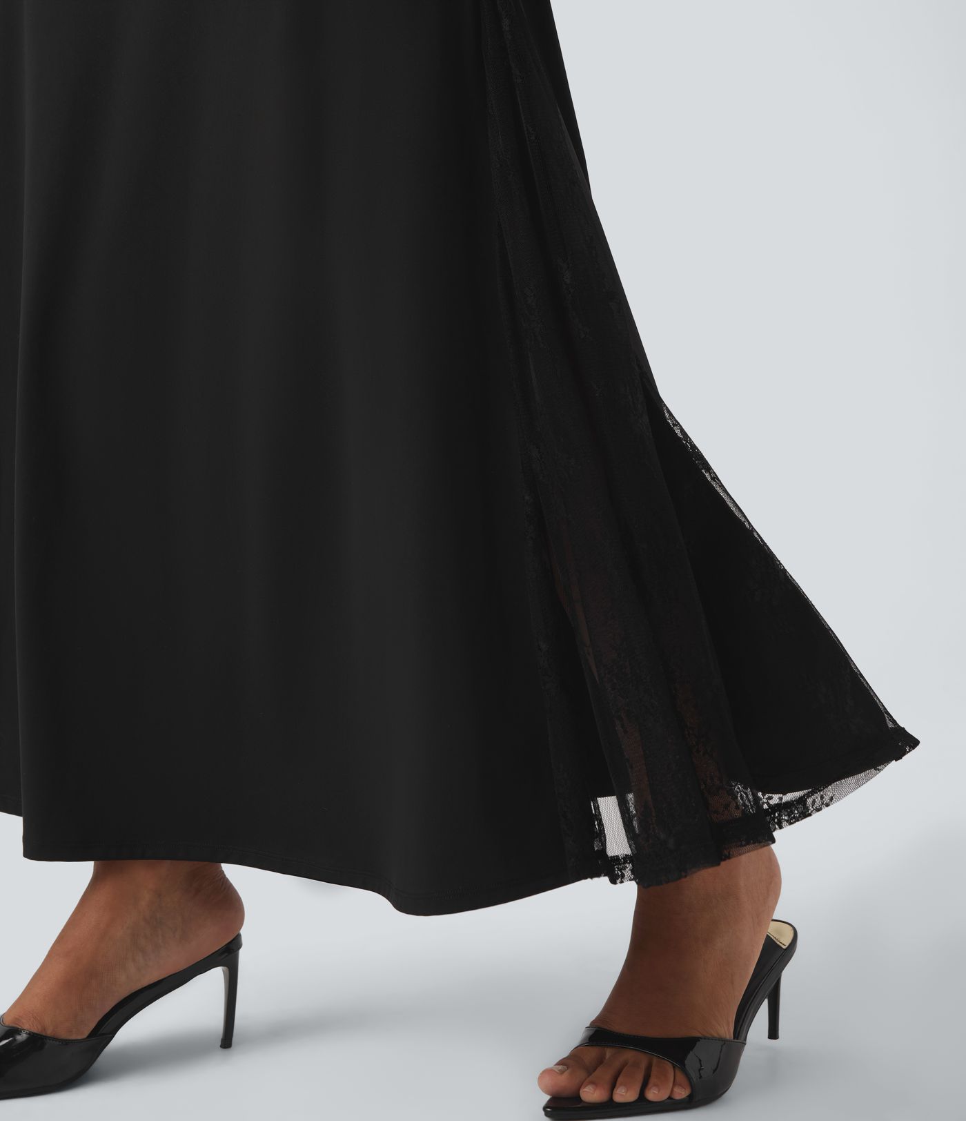 SoftlyZero™ Airy High Waisted Contrast Lace Flowy  Maxi Skirt