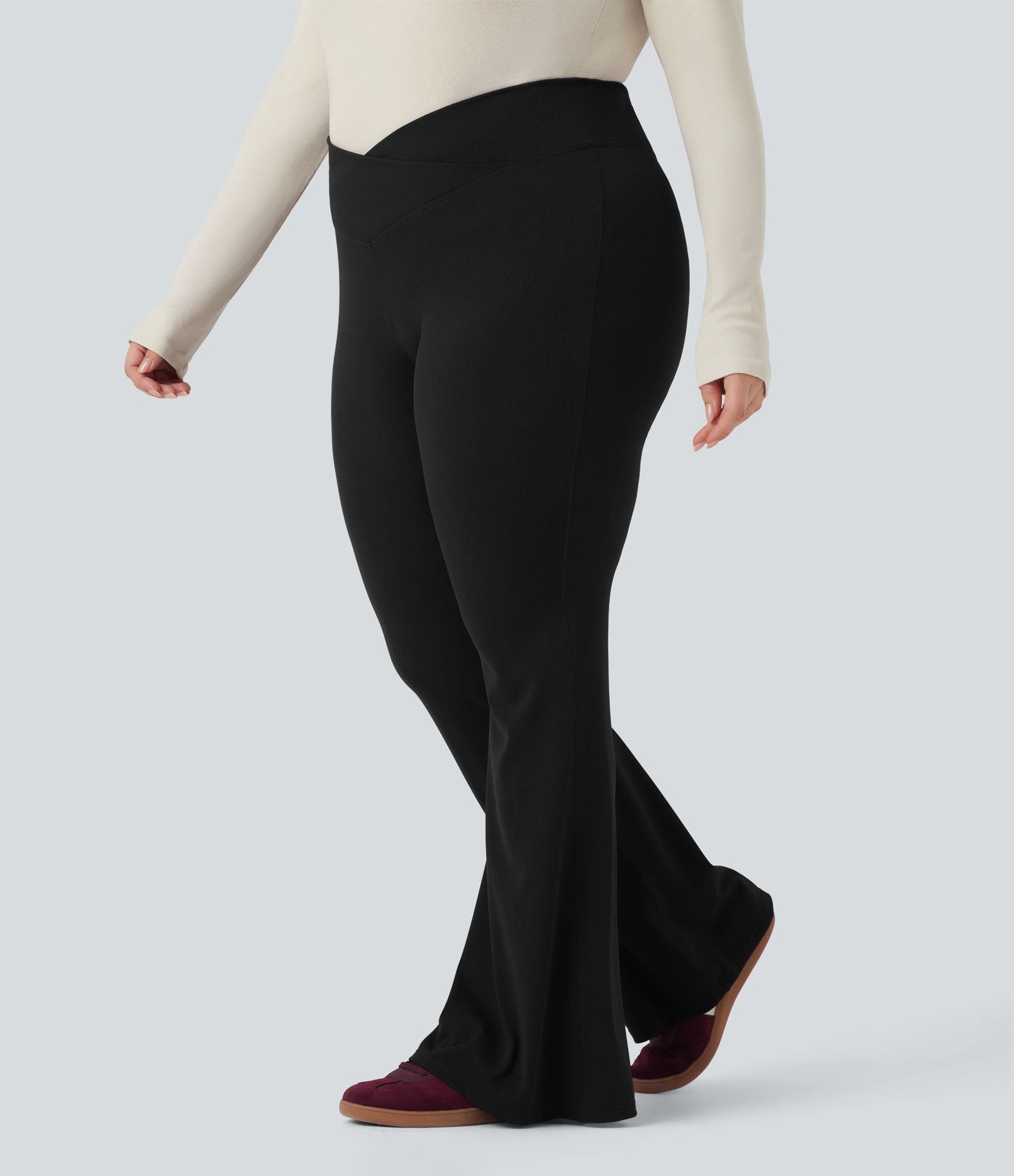 Volnočasové zvonové kalhoty ve velké velikosti s překříženým pasem, vaflovým vzorem a kapsou