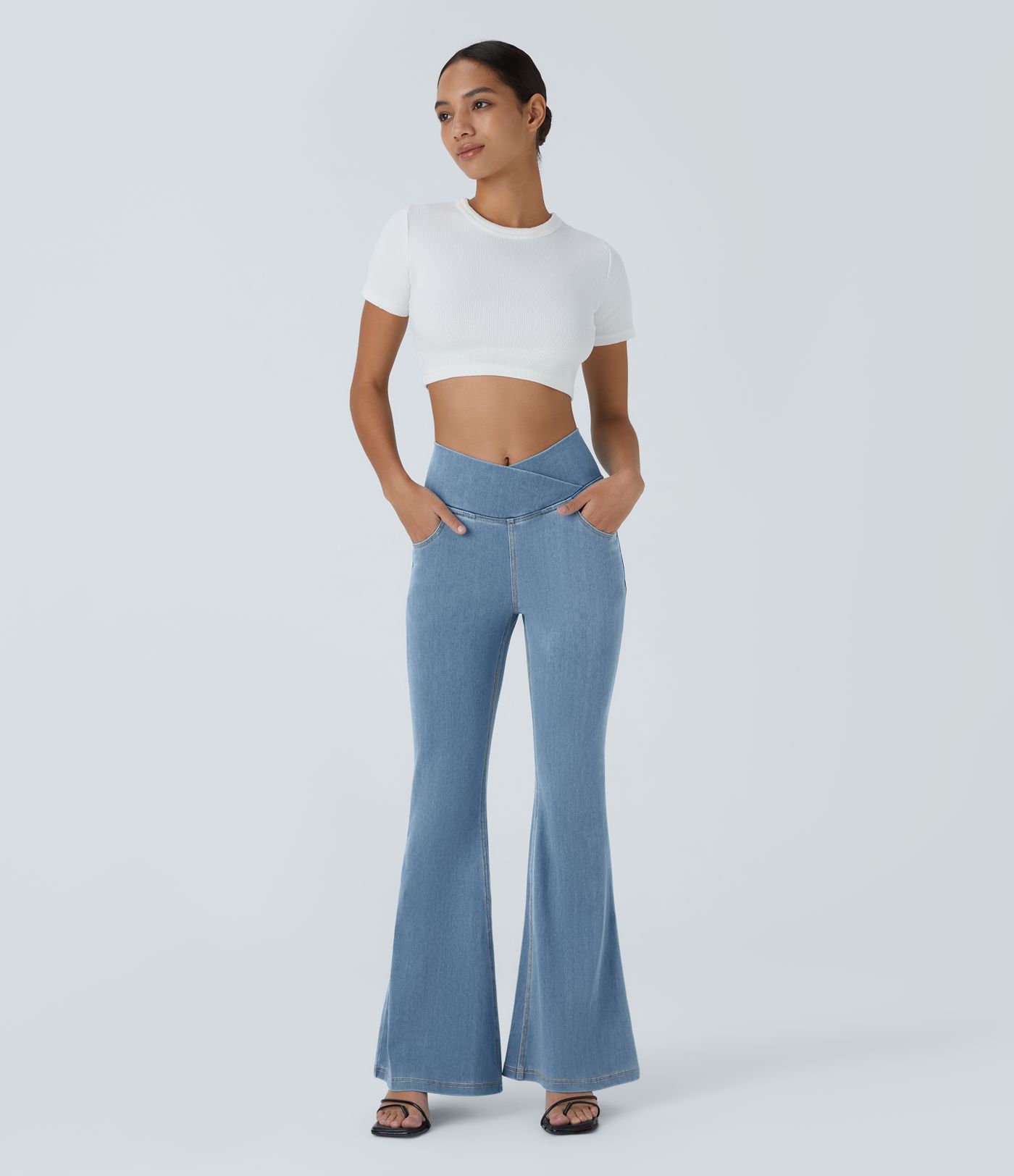 Halara Flex™ - Jean Ultra Evasé Tricot Extensible Lavé Poches Croisées Taille Haute
