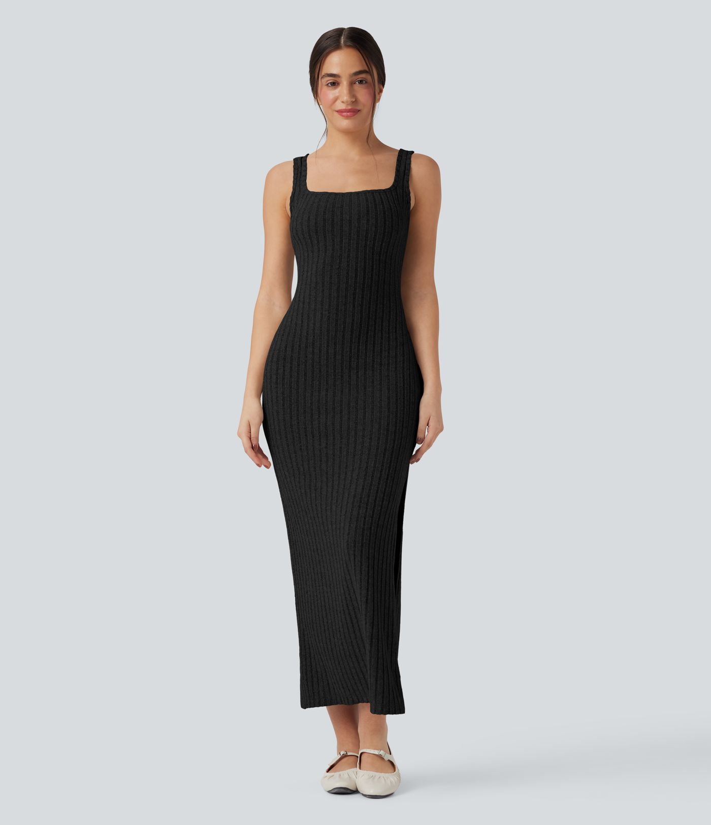 Vestido de punto acanalado con escote cuadrado, sin mangas, con detalles retorcidos en la espalda y una abertura — vestido maxi bodycon informal