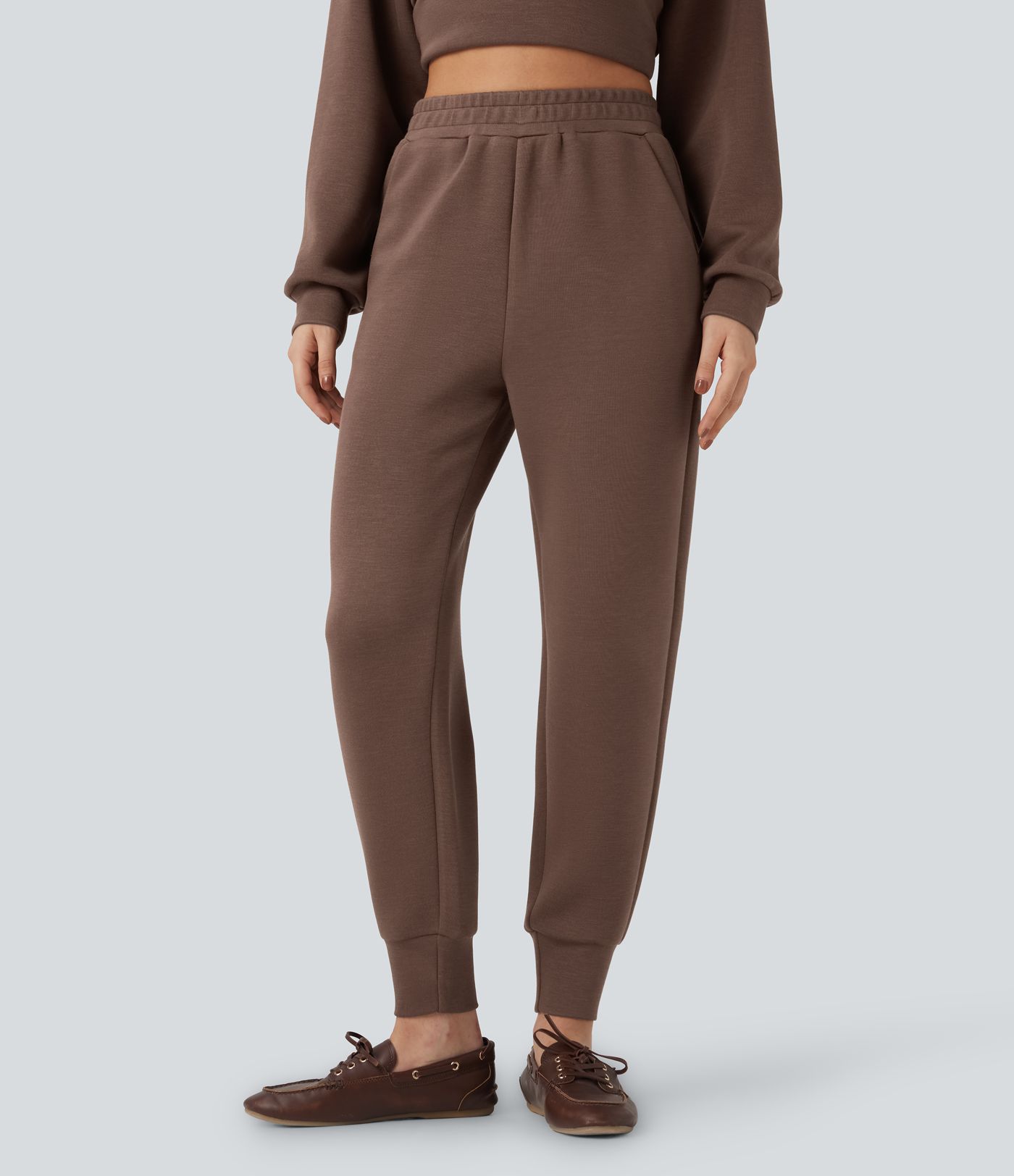 Joggers casuales de tiro alto y corte cónico con bolsillos