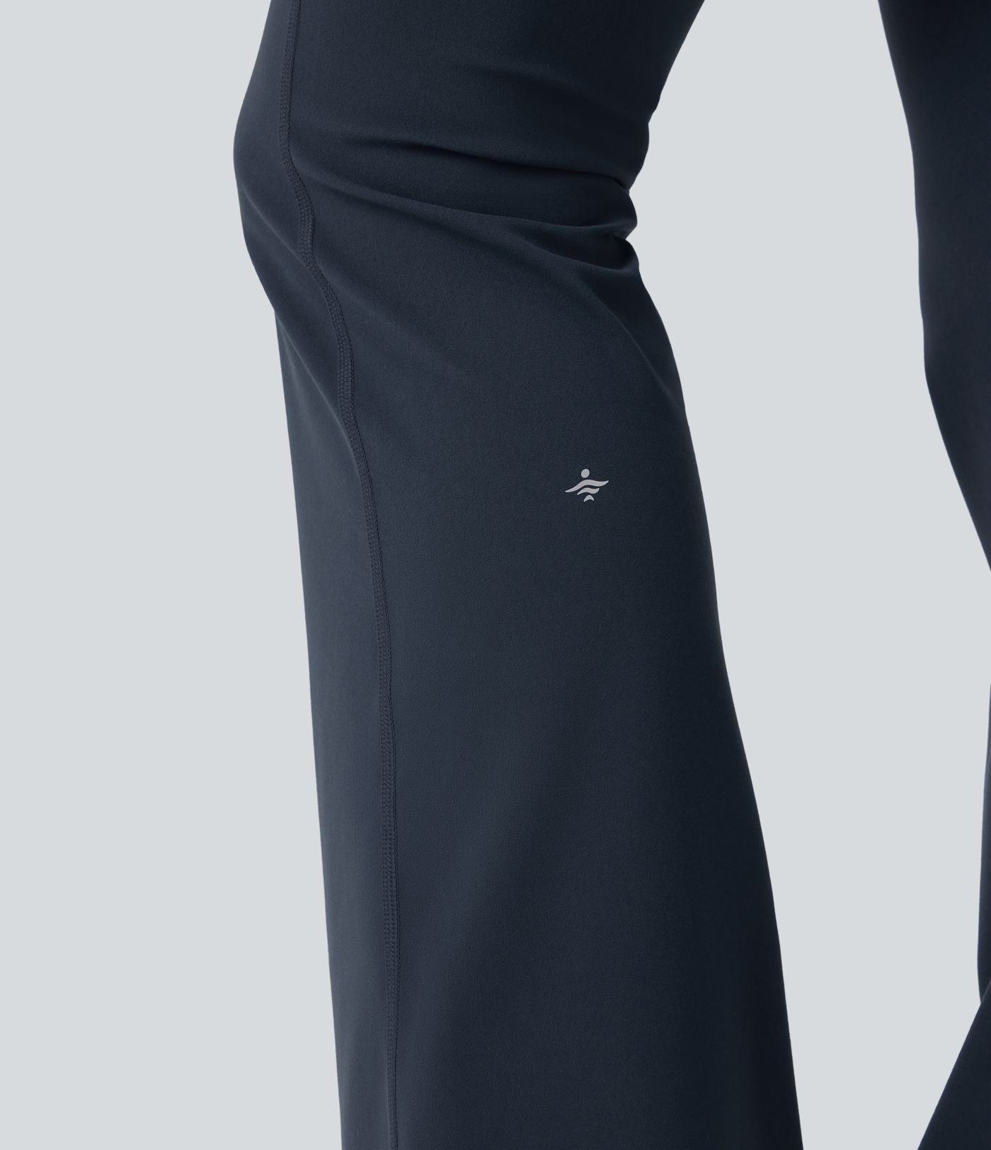 Halara UltraSculpt™ High Waisted Tummy Control Butt Lifting Scrunch Shaping Yoga Bootcut Leggings with Pockets