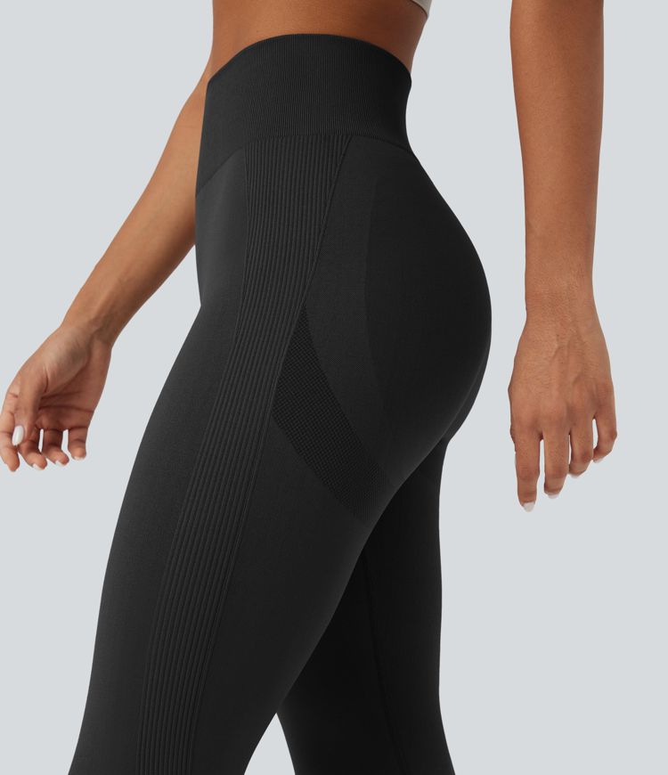 OneForm - Yoga-Leggings mit hohem Bund, Booty-Scrunch und nahtlosem Flow