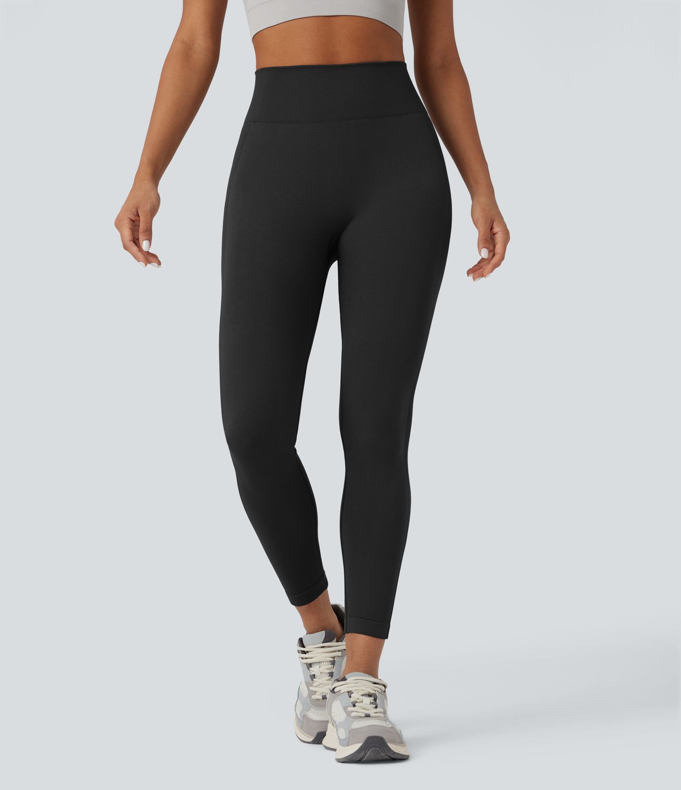 OneForm - Yoga-Leggings mit hohem Bund, Booty-Scrunch und nahtlosem Flow