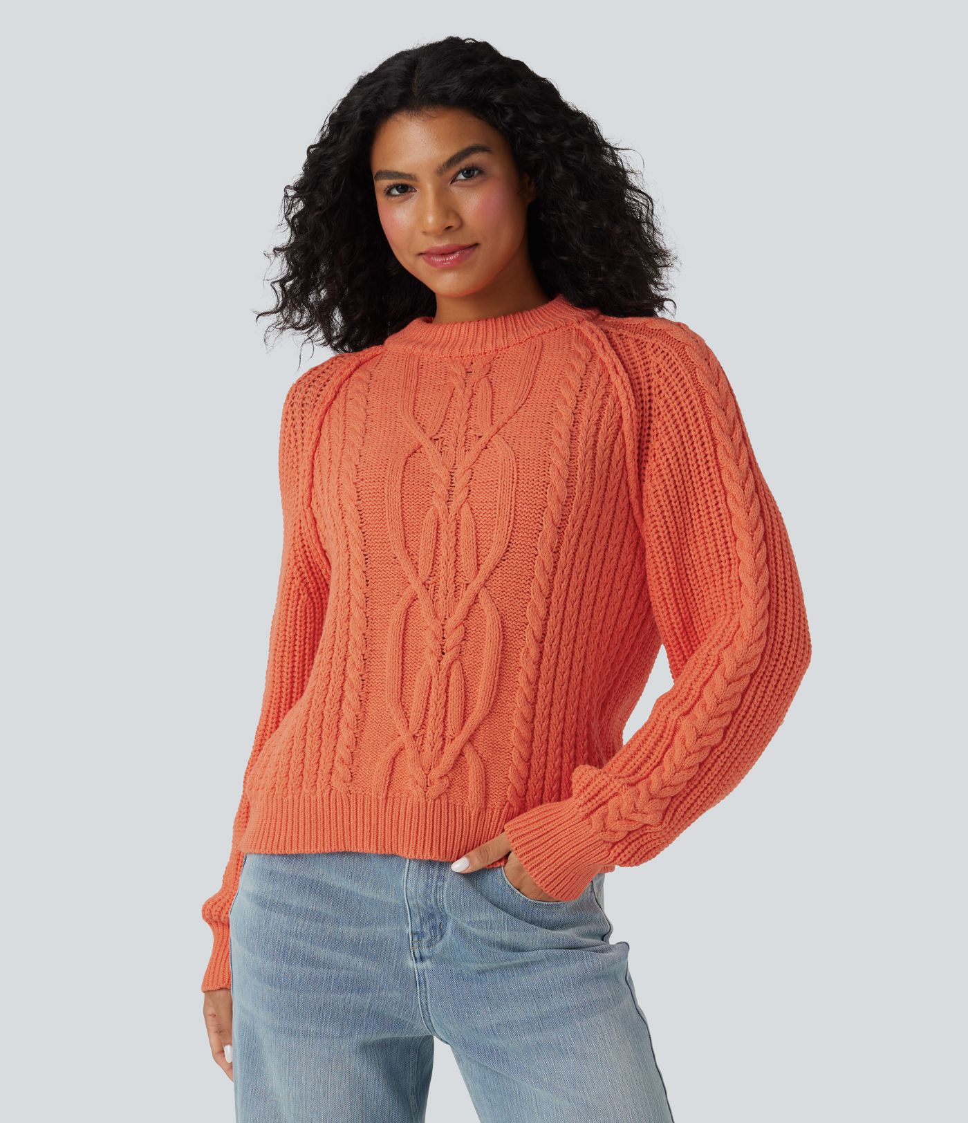 Pull ample torsade à col rond et manches longues raglan