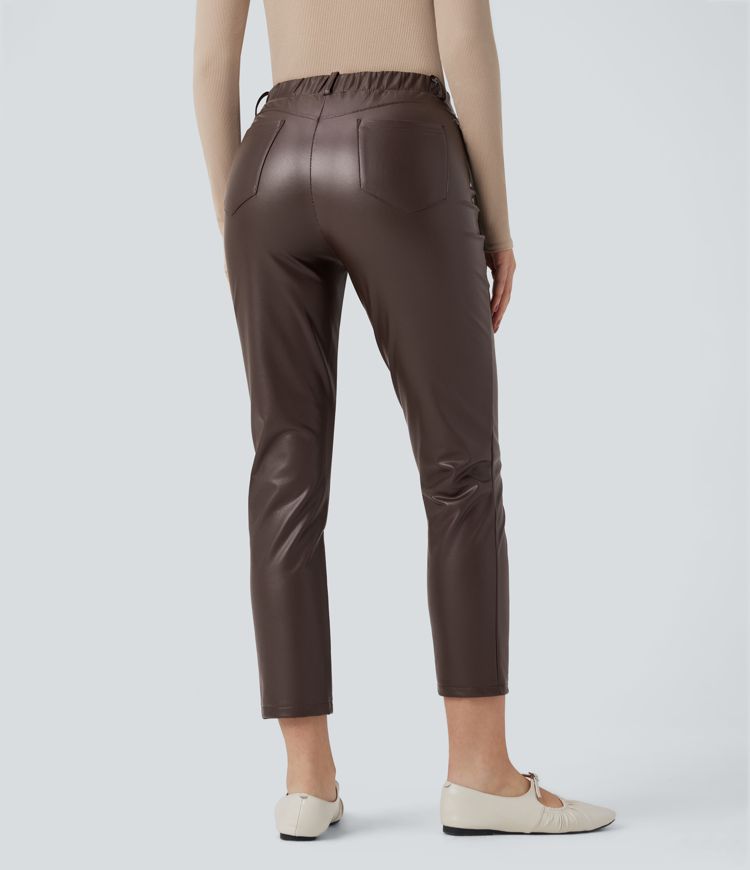 Pantalones casuales ajustados de tiro medio elásticos de PU con polar en largo 7/8 y con bolsillos