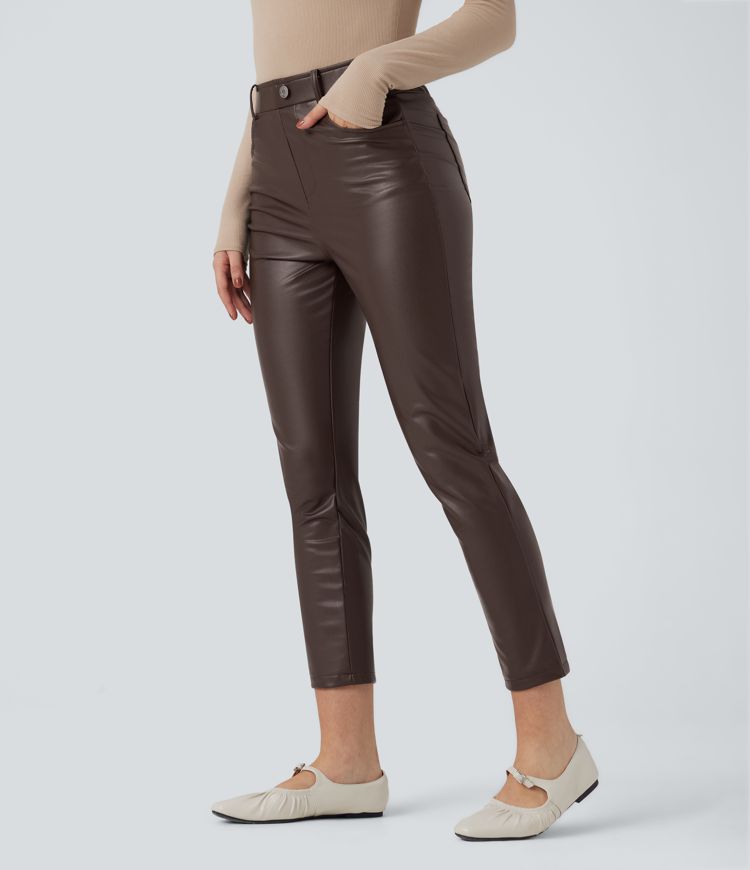 Pantalones casuales ajustados de tiro medio elásticos de PU con polar en largo 7/8 y con bolsillos