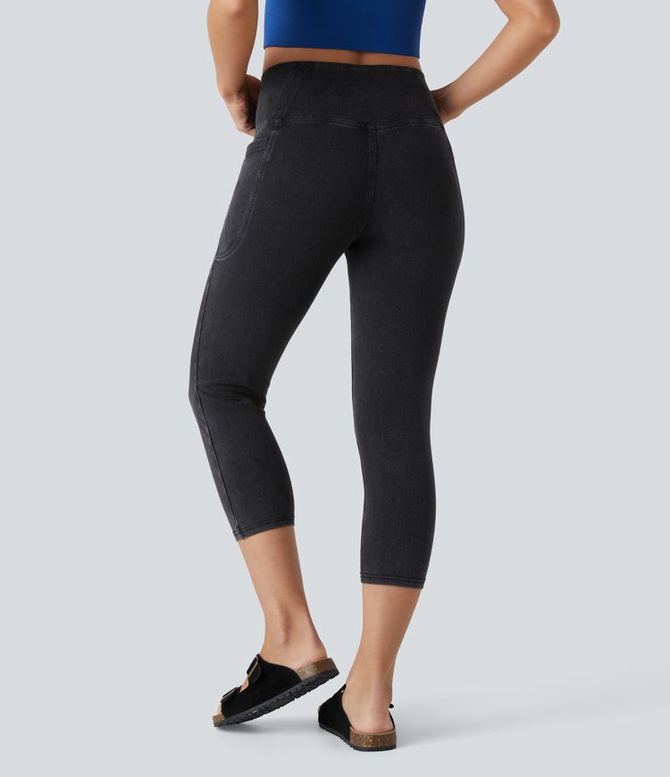 Halara Flex™ - Capri-Leggings aus gewaschenem, dehnbarem Denim-Strick mit überkreuzten Seitentaschen