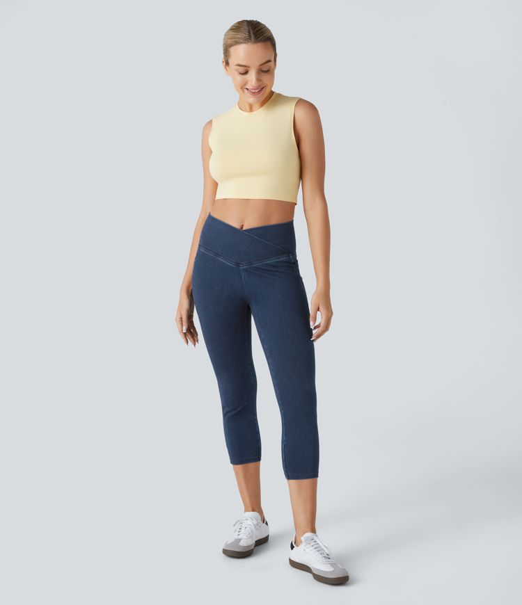 Halara Flex™ - Capri-Leggings aus gewaschenem, dehnbarem Denim-Strick mit überkreuzten Seitentaschen