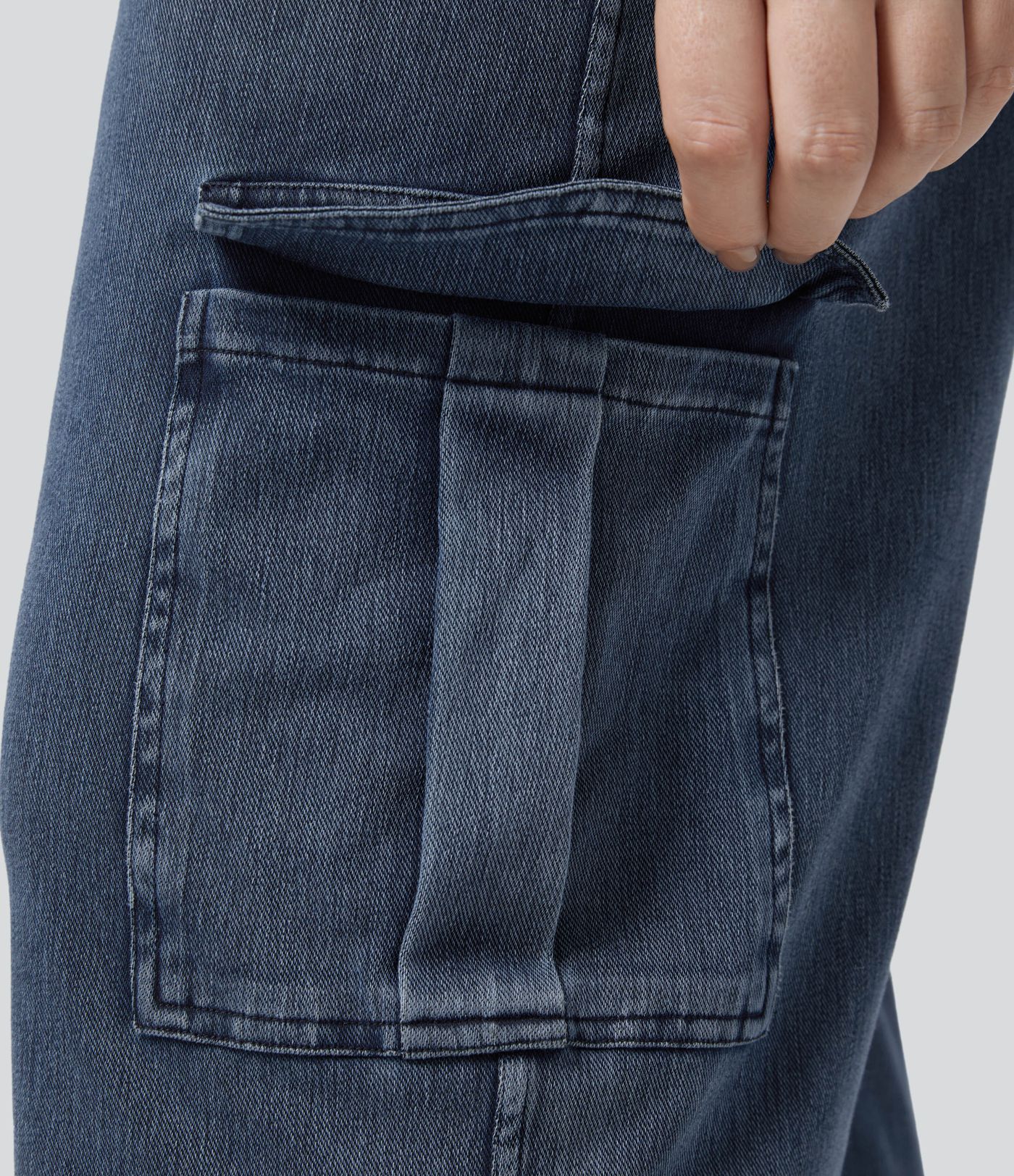 Halara Flex™ Mid Rise Pockets Straight Leg Plus Size Casual Cargo Jeans