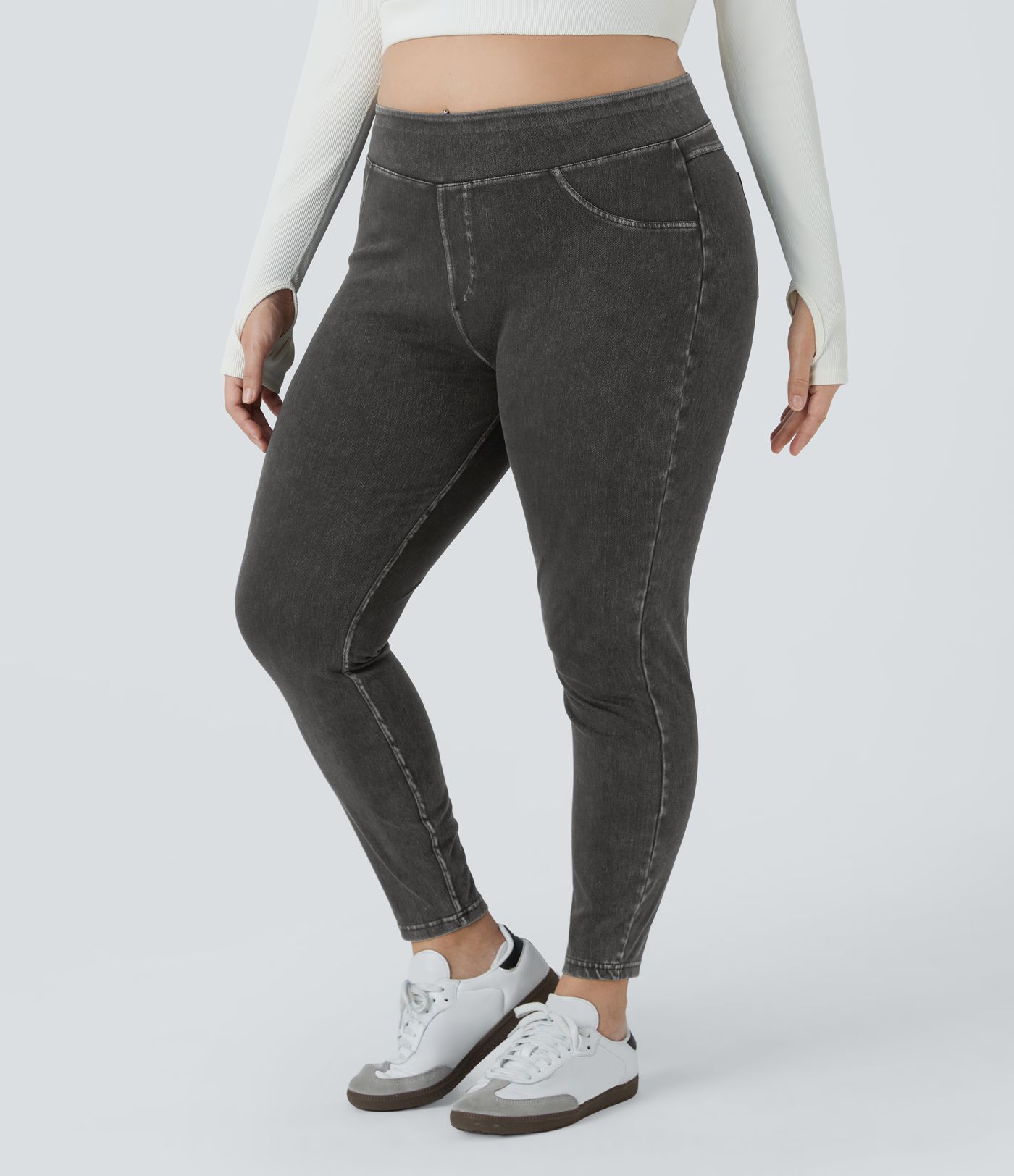 Halara Flex™ Plus Size Jeans Jeggings aus elastischem Strick-Denim mit hohem Bund und Gesäßtaschen