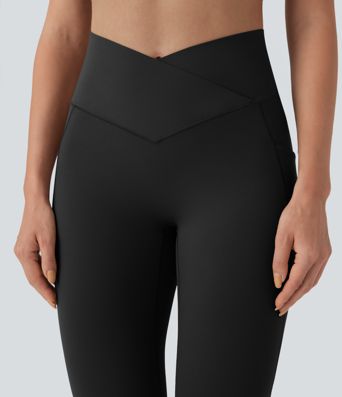 Halara UltraSculpt™ High Waisted Crossover Tummy Control 7/8 Training Leggings with Pockets