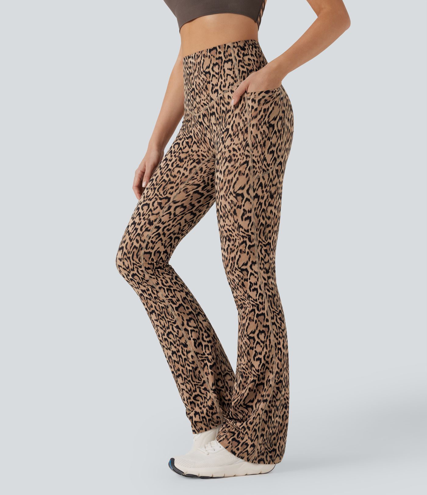 Halara UltraSculpt™ imprimé léopard SoCinched, yoga legging taille haute sculptant le ventre, coupe bootcut avec poches