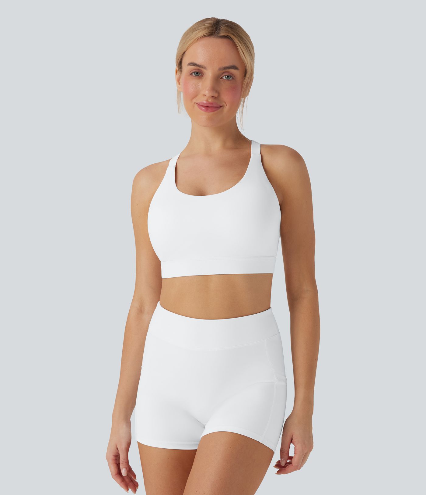 Brassière d'entraînement SpeedWave™ maintien moyen coques moulées perforée crochet ajustable séchage rapide D-F